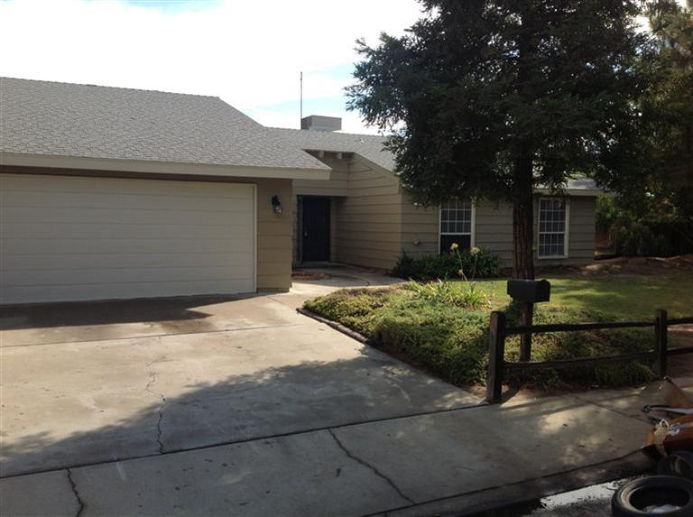 183 Lind Ave, Clovis, CA 93612 photo 1