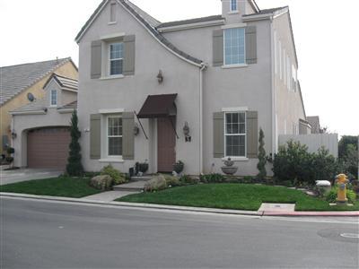 92 W Serena, Clovis, CA 93619 photo 1