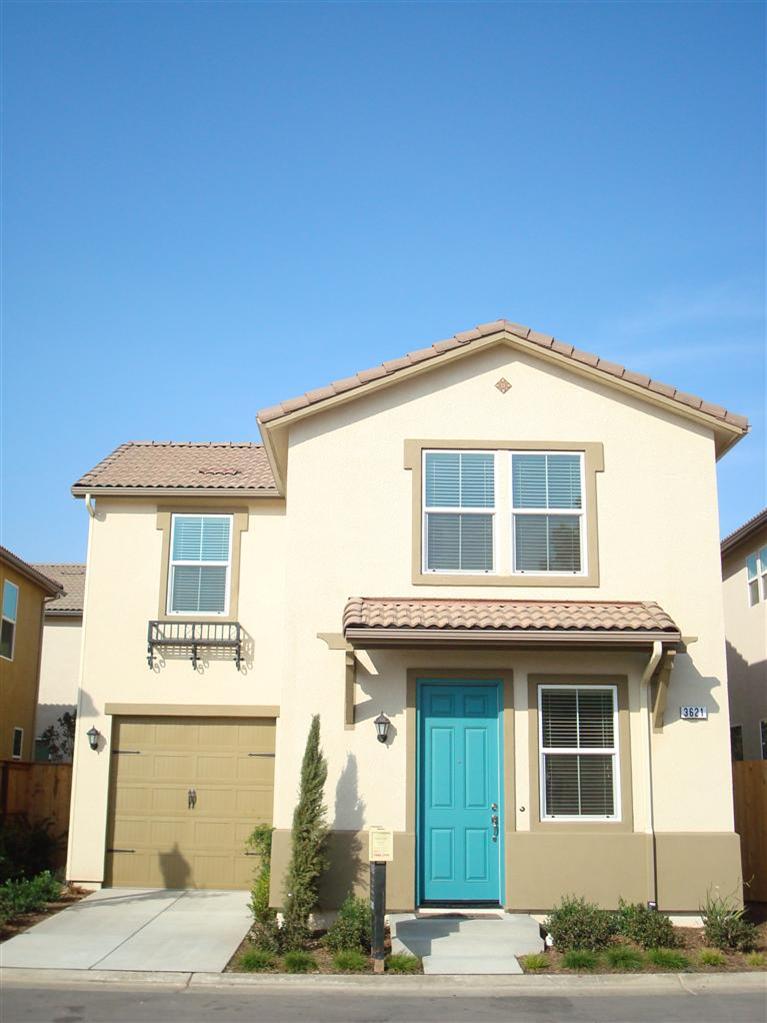 3621 Richmond, Clovis, CA 93619 photo 1