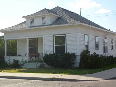 2531 D St, Selma, CA 93662 photo 1