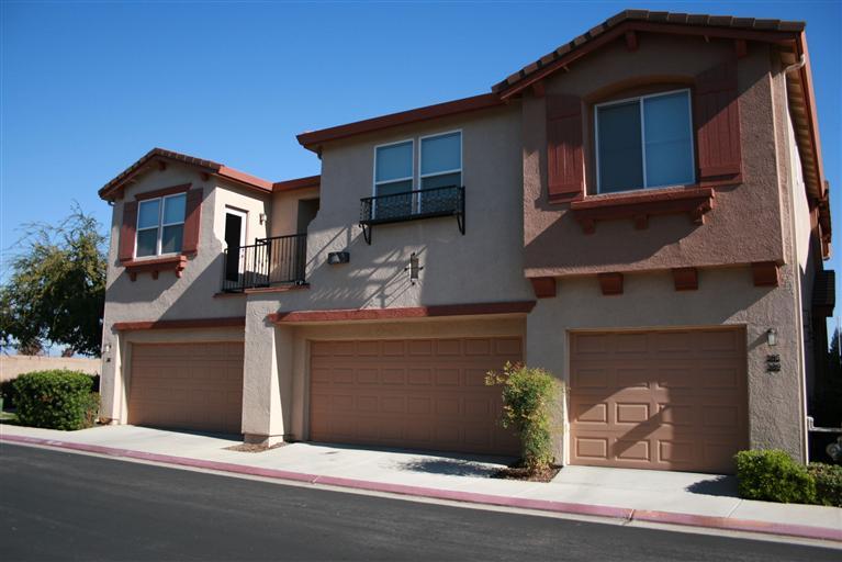 389 N Raphael Ln, Clovis, CA 93611 photo 1