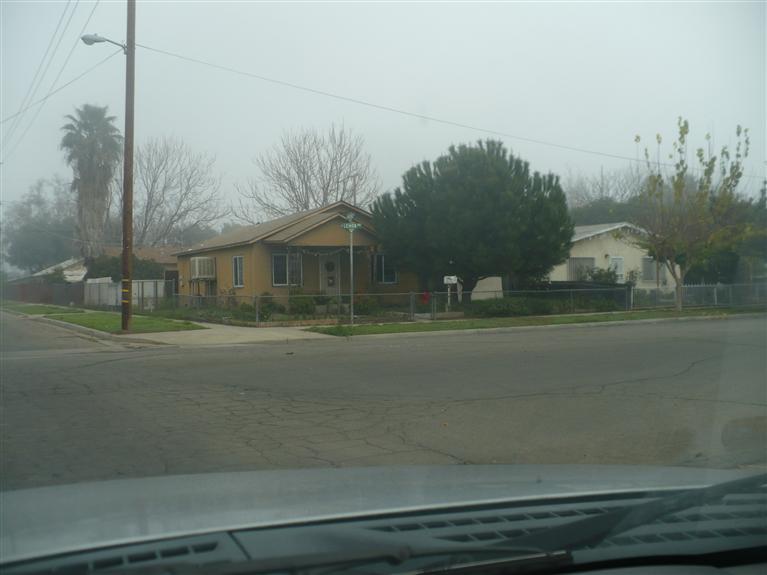 205 E Lemon Ave, Fresno, CA 93706 photo 1
