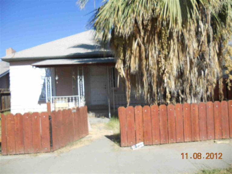 651 E Pleasant St, Coalinga, CA 93210 photo 1