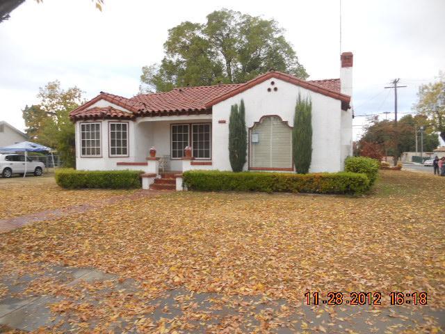1105 Rawson, Sanger, CA 93657 photo 1