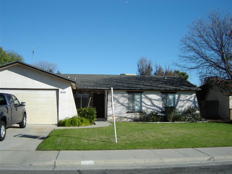 2903 Claremont Ave, Clovis, CA 93611 photo 1