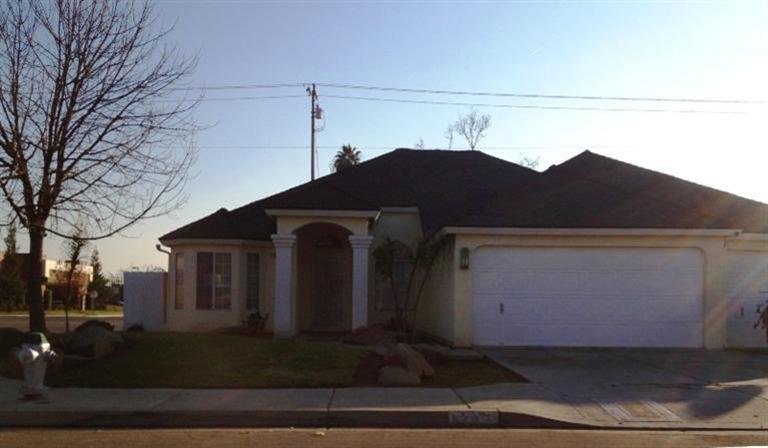1237 E Athens Ave, Fresno, CA 93720 photo 1