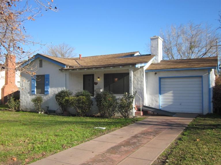507 S K St, Madera, CA 93637 photo 1