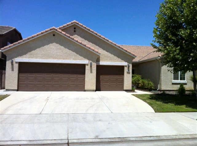 3063 Norwich Ave, Clovis, CA 93619 photo 1