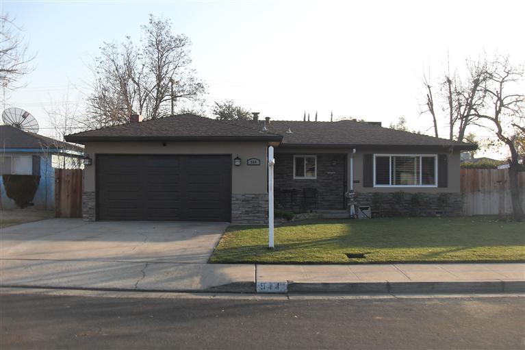 944 W San Gabriel Ave, Clovis, CA 93612 photo 1