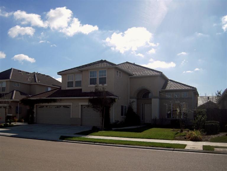 3248 Rialto Ave, Clovis, CA 93619 photo 1