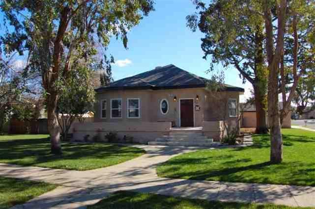 718 W 5th St, Madera, CA 93637 photo 1