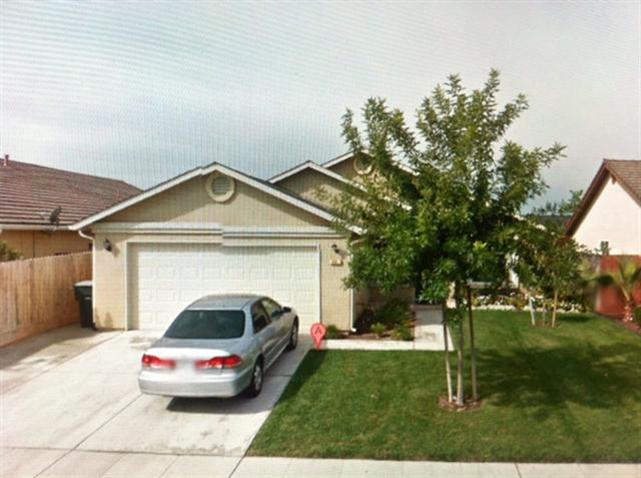 76 Knox St, Madera, CA 93638 photo 1