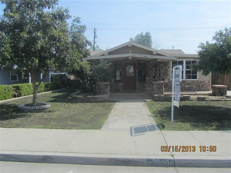 2804 C St, Selma, CA 93662 photo 1