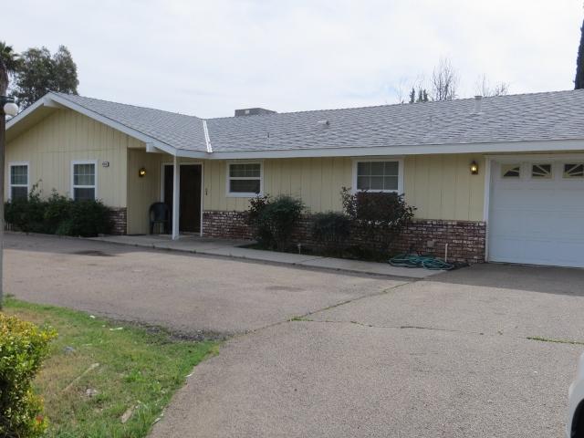 37074 Berkshire Dr, Madera, CA 93636 photo 1