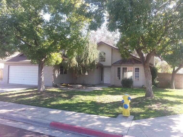 2530 Menlo Ave, Clovis, CA 93611 photo 1