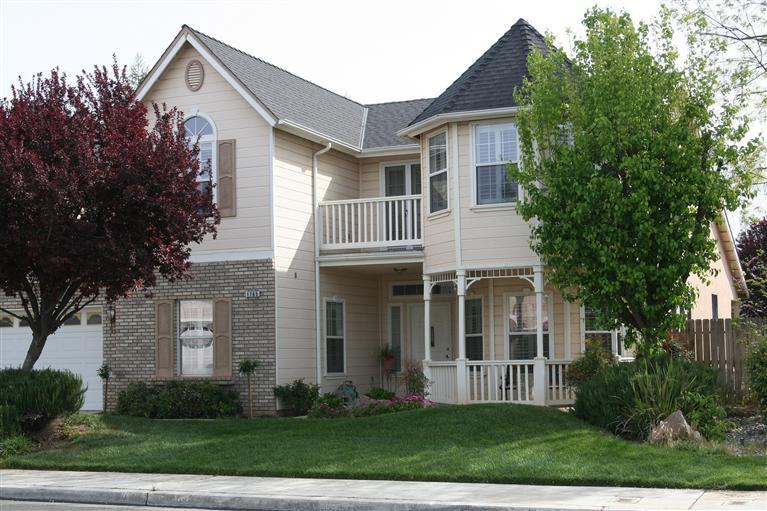1765 N Caesar Ave, Clovis, CA 93619 photo 1