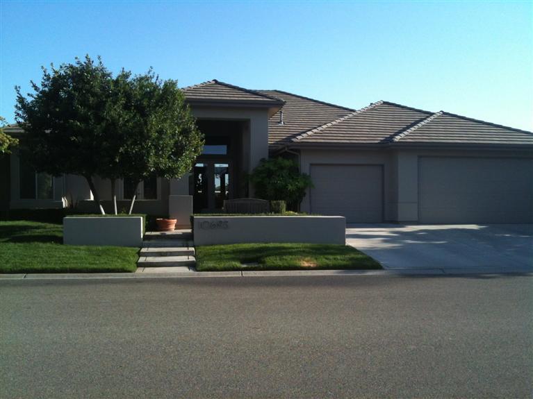 10693 E Landmark Way, Clovis, CA 93619 photo 1