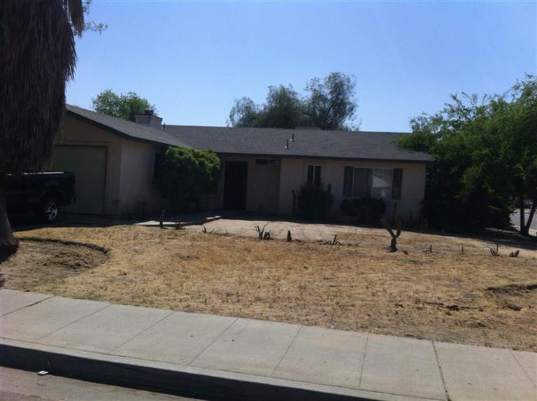 2139 Thompson Ave, Selma, CA 93662 photo 1
