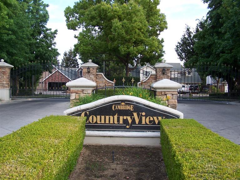 98 Oak Ave, Clovis, CA 93611 photo 1