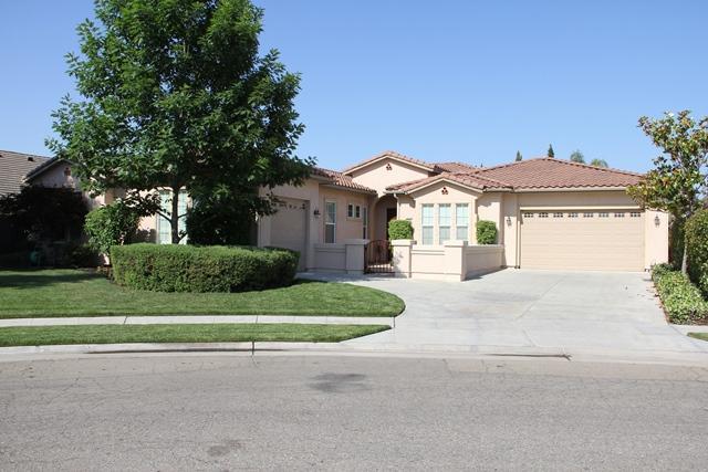 1442 N Harvard Ave, Clovis, CA 93619 photo 1