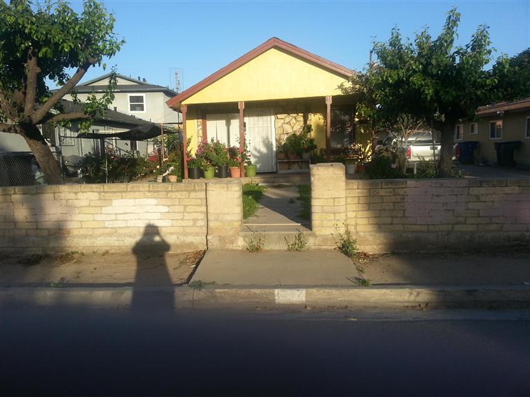 1327 Academy Ave, Sanger, CA 93657 photo 1
