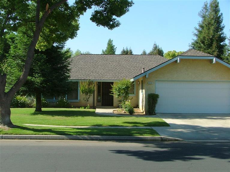 2455 Keats Ave, Clovis, CA 93611 photo 1