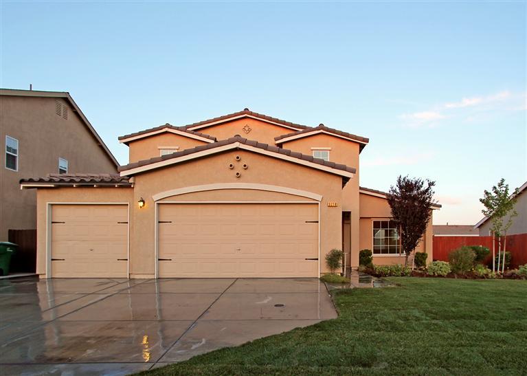 3210 Dogwood Way, Firebaugh, CA 93622 photo 1