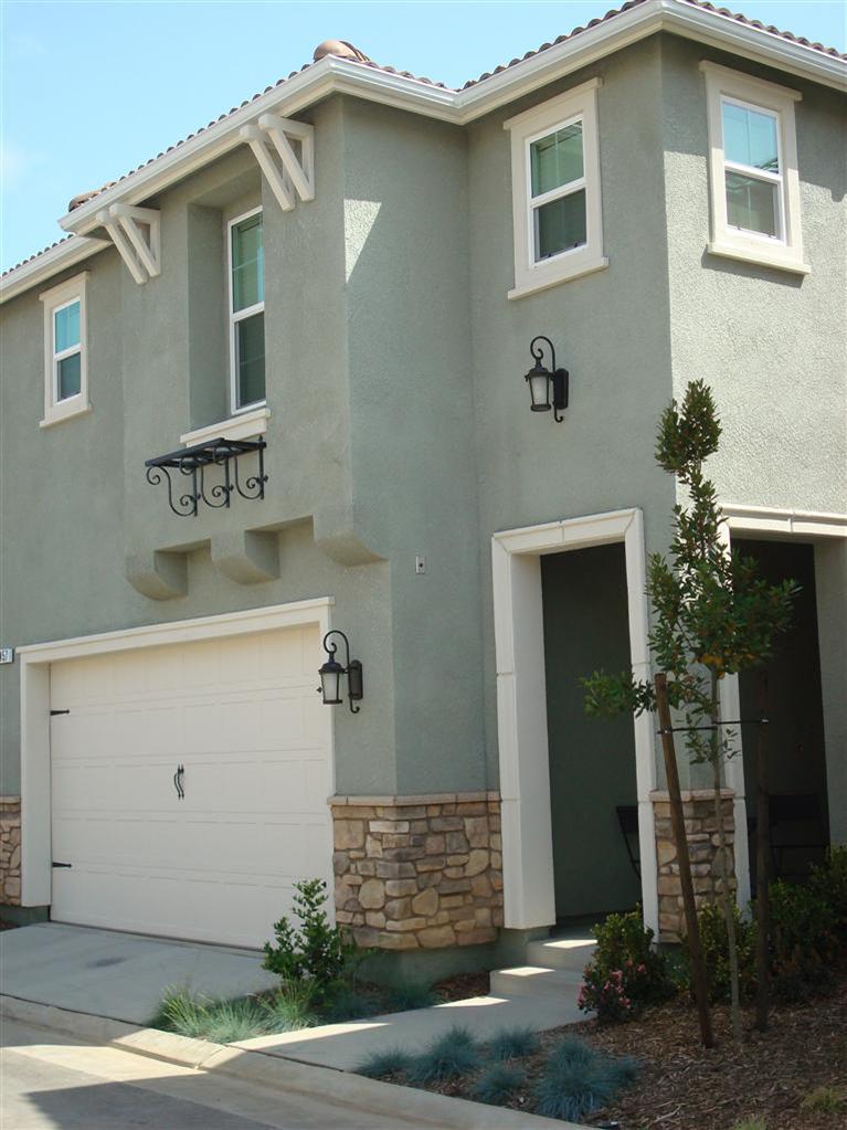 1565 N Piccadilly Ln, Clovis, CA 93619 photo 1