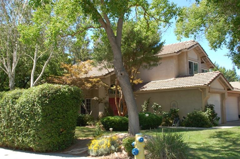 734 Jasmine Ave, Clovis, CA 93611 photo 1