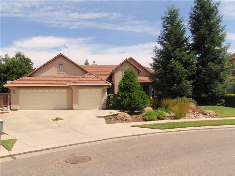 2903 Celeste Ave, Clovis, CA 93611 photo 1