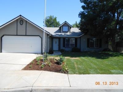 2879 Pontiac Ave, Clovis, CA 93611 photo 1