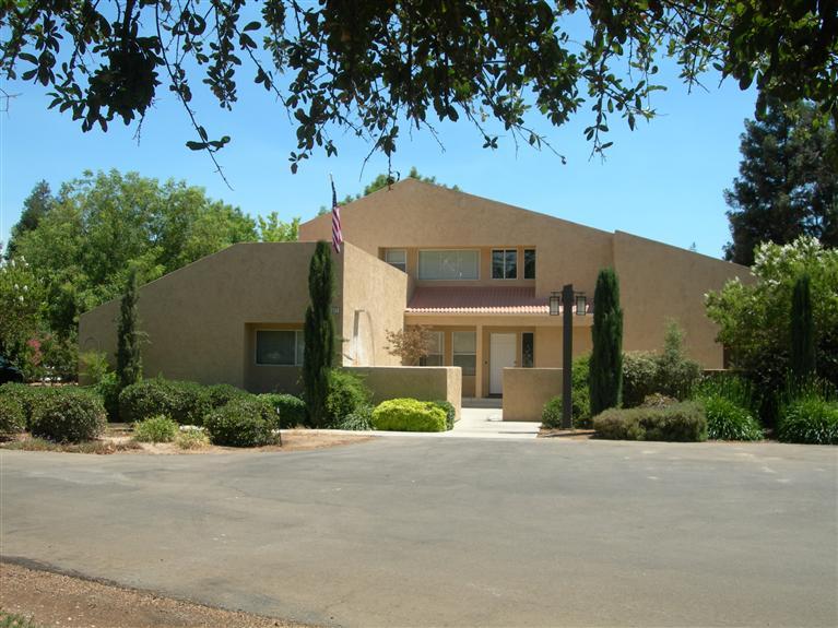 10271 E Sierra Ave, Clovis, CA 93619 photo 1