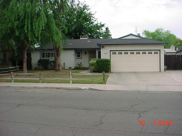 2386 Stanford Ave, Clovis, CA 93611 photo 1