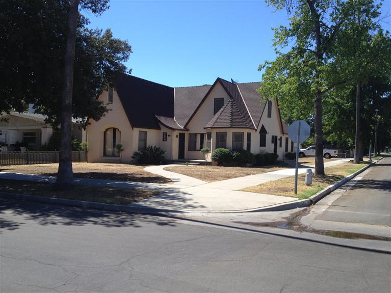 3406 E Kerckhoff Ave, Fresno, CA 93702 photo 1