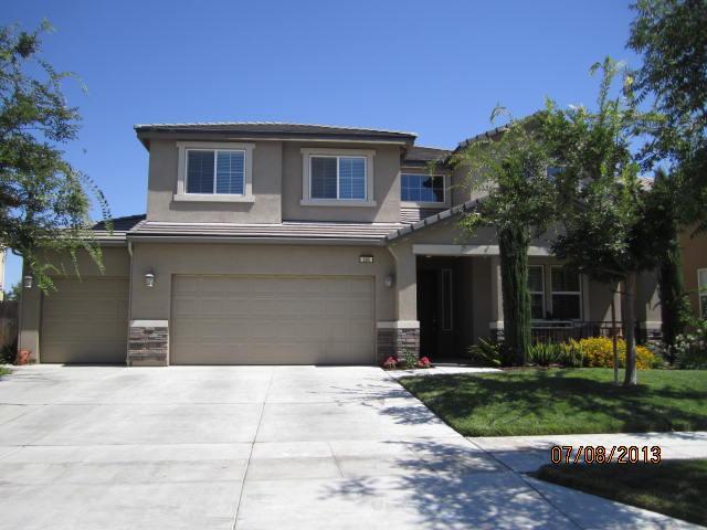 585 Serena Ave, Clovis, CA 93619 photo 1