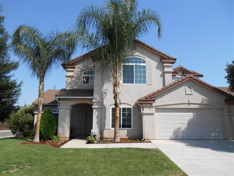 245 N Adler Ave, Clovis, CA 93612 photo 1