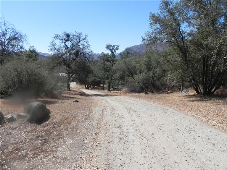 31293 E Trimmer Springs Rd, Sanger, CA 93657 photo 1