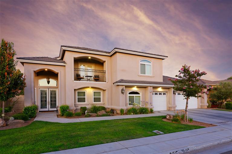 1369 Kenton Way, Madera, CA 93637 photo 1