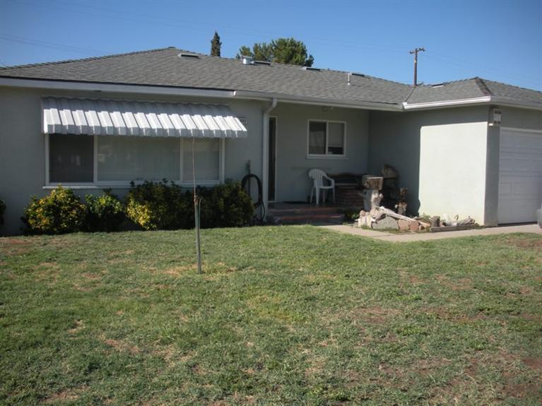 3933 E Shields Ave, Fresno, CA 93726 photo 1