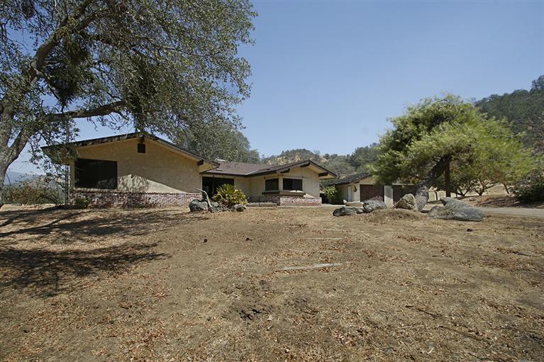22051 Tollhouse Rd, Clovis, CA 93619 photo 1