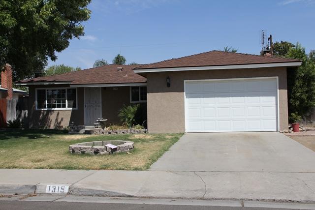 1315 Karen Ave, Clovis, CA 93612 photo 1