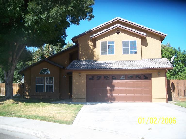 561 Koleen Ct, Kerman, CA 93630 photo 1
