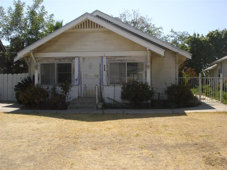 515 Tait Ave, Sanger, CA 93657 photo 1