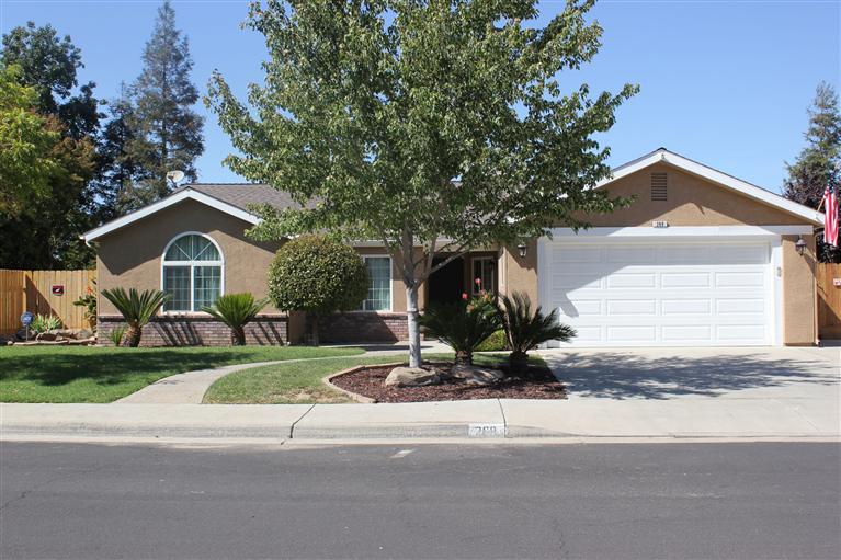 269 W Magill Ave, Clovis, CA 93612 photo 1