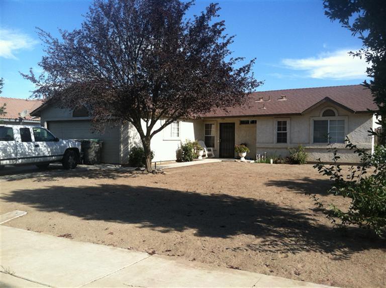 14474 W El Mar Ave, Kerman, CA 93630 photo 1