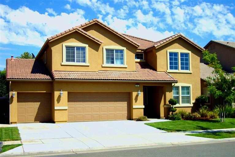 1961 N Rogers Ave, Clovis, CA 93619 photo 1