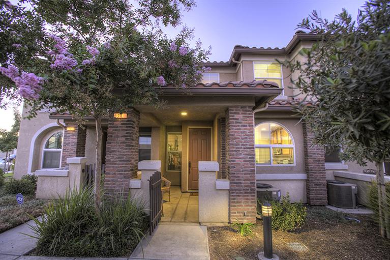 1104 W Walter Ave #78, Fowler, CA 93625 photo 1