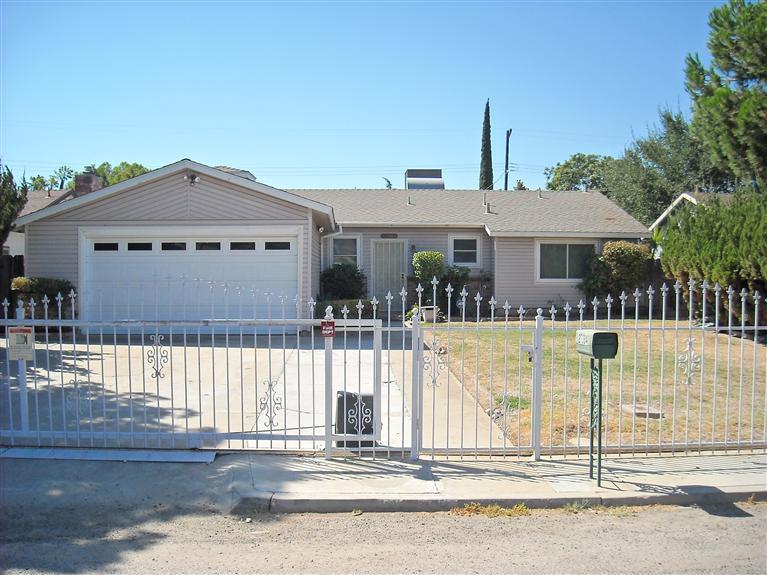 27384 Saunders Rd, Madera, CA 93637 photo 1