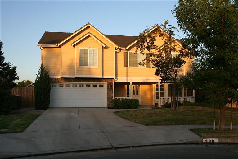 730 S Almond Ave, Kerman, CA 93630 photo 1