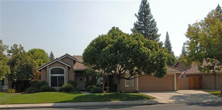 1667 Mckelvy Ave, Clovis, CA 93611 photo 1